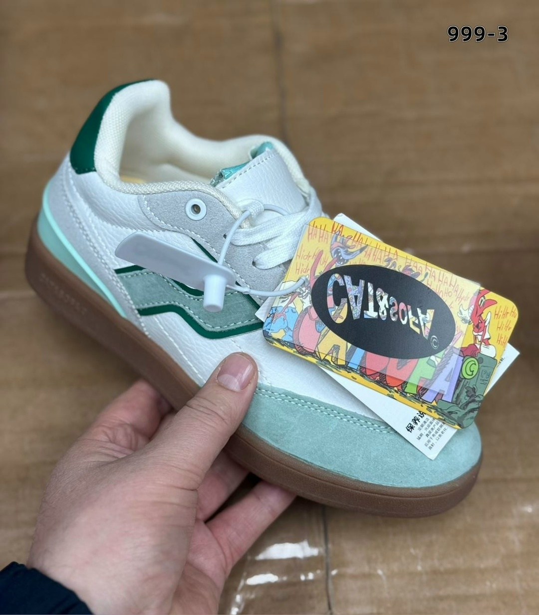 ,кроссовки низкие,кроссовки adidas,повседневные кроссовки,женские кроссовки