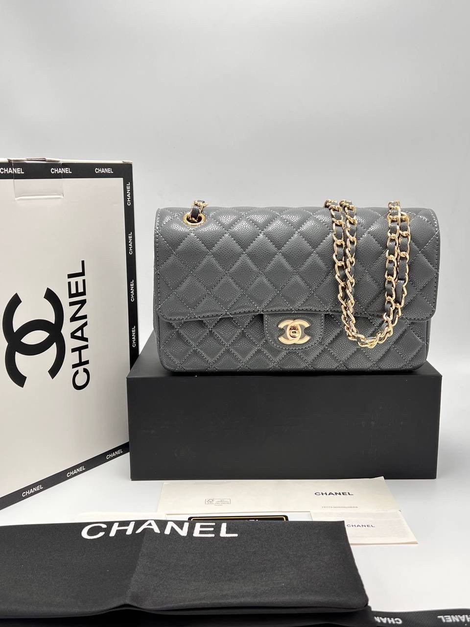 женская сумка chanel,сумка chanel 2.55 шанель flap икра кожа,сумка chanel,сумка шанель,сумка chanel flap 2.55 шанель черная 30 см