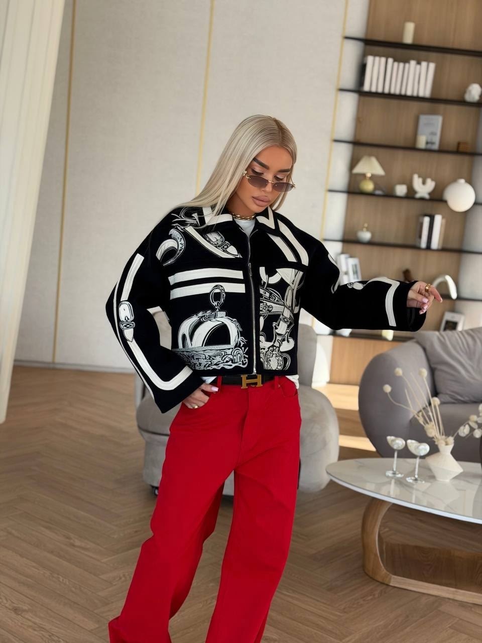 куртка бомбер,куртка бомбер женская,стильная куртка,куртка женская,лёгкая куртка