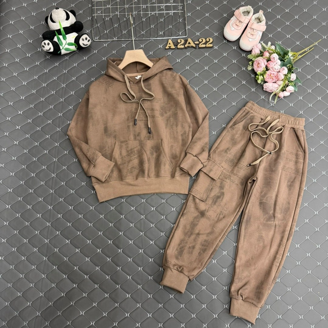 костюмчик,костюм на флисе,спортивные костюмы для девочек,костюм спортивный,велюровые костюмы