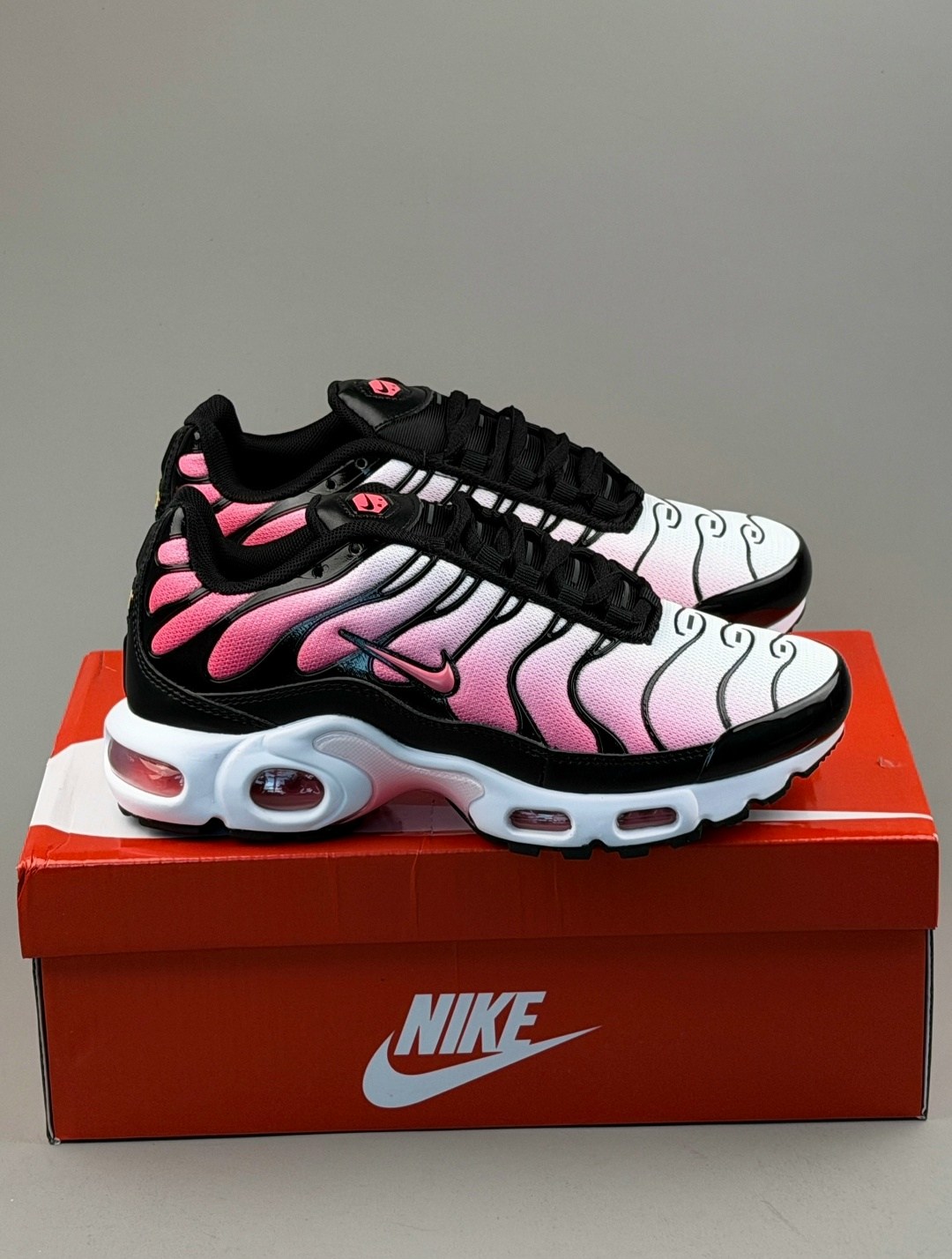 nike air max plus tn,кроссовки,nike air max plus,кроссовки женскиe,nike air max plus tn pink
