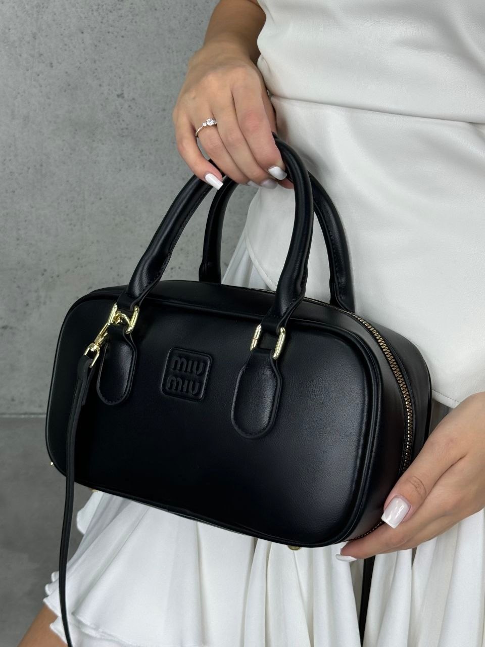 сумка женская через плечо miu miu,женская сумка miu miu,стильная сумки,сумка miu miu через плечо,сумки женская