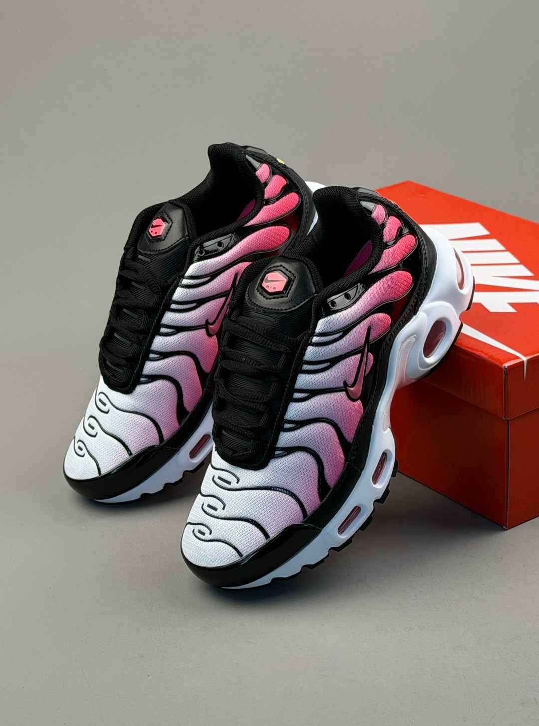nike air max plus tn,кроссовки,nike air max plus,кроссовки женскиe,nike air max plus tn pink