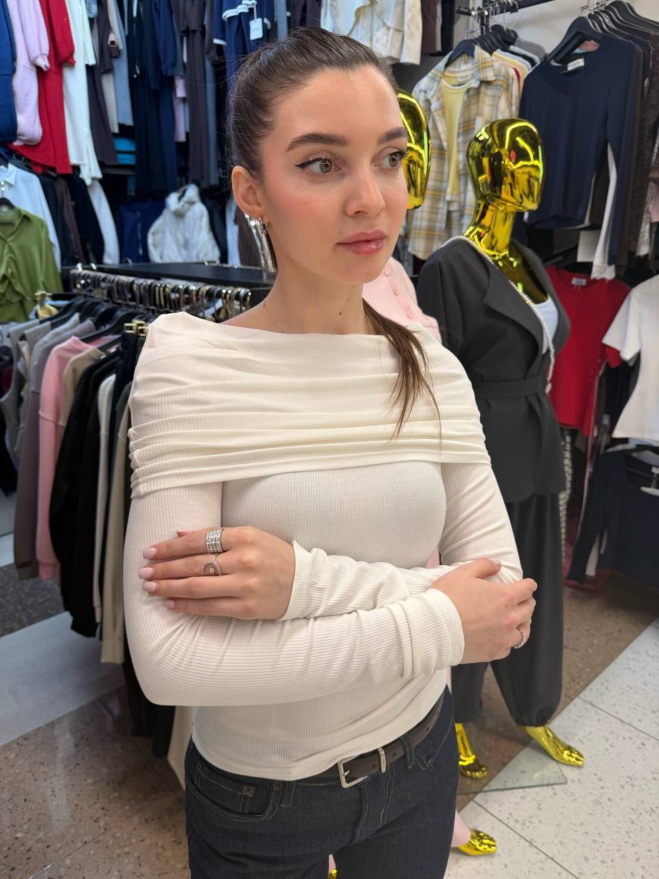 женская кофта лапша,кофта лапша,женская кофта белая,женская кофта,кофта с открытыми плечами