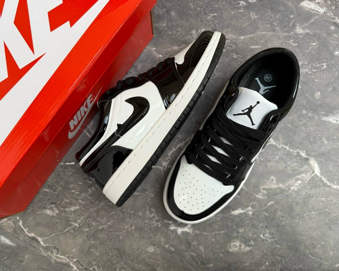 nike air jordan 1 low,air jordan 1 low white black,air jordan 1 low se homage white black,кроссовки мужские nike air jordan 1,кроссовки nike air jordan 1 low
