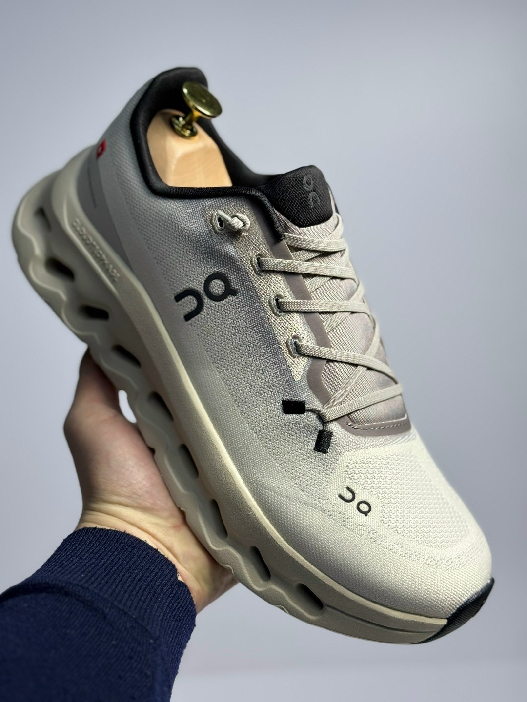 кроссовки,кроссовки on,женские кроссовки,оригинальные кроссовки,дышащие кроссовки