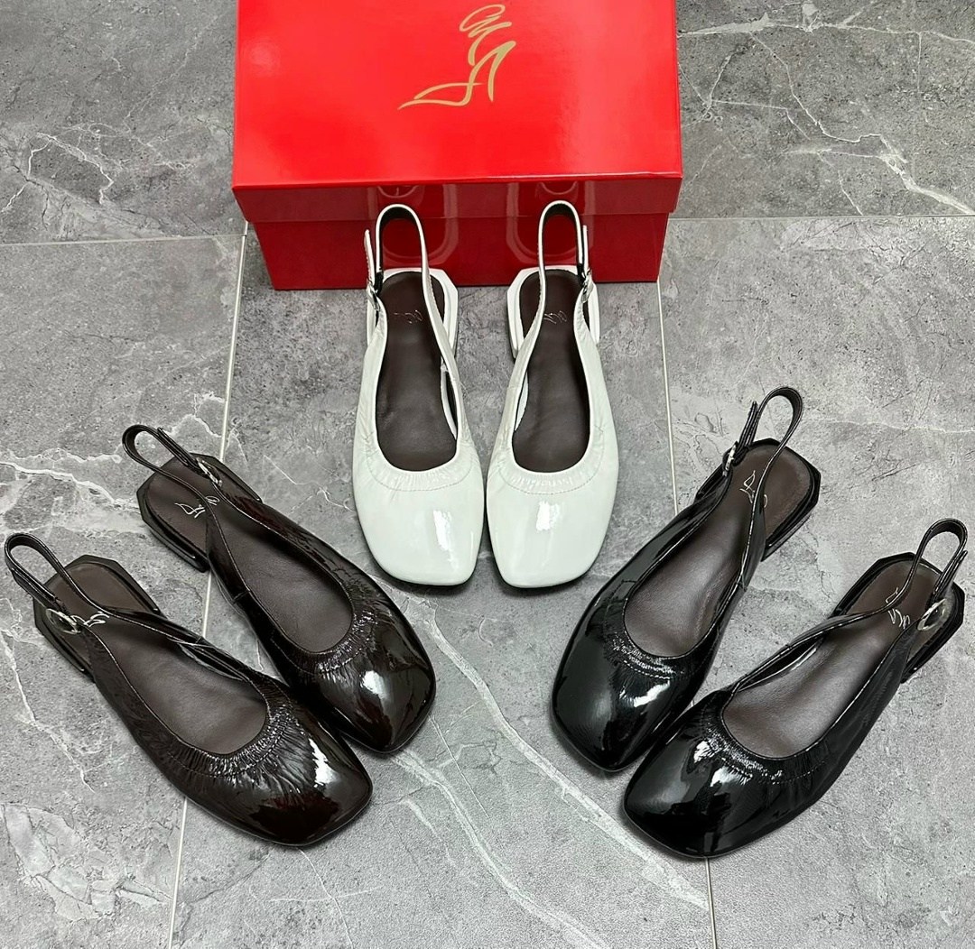 ,стильные босоножки,женская ,модная ,модели обуви