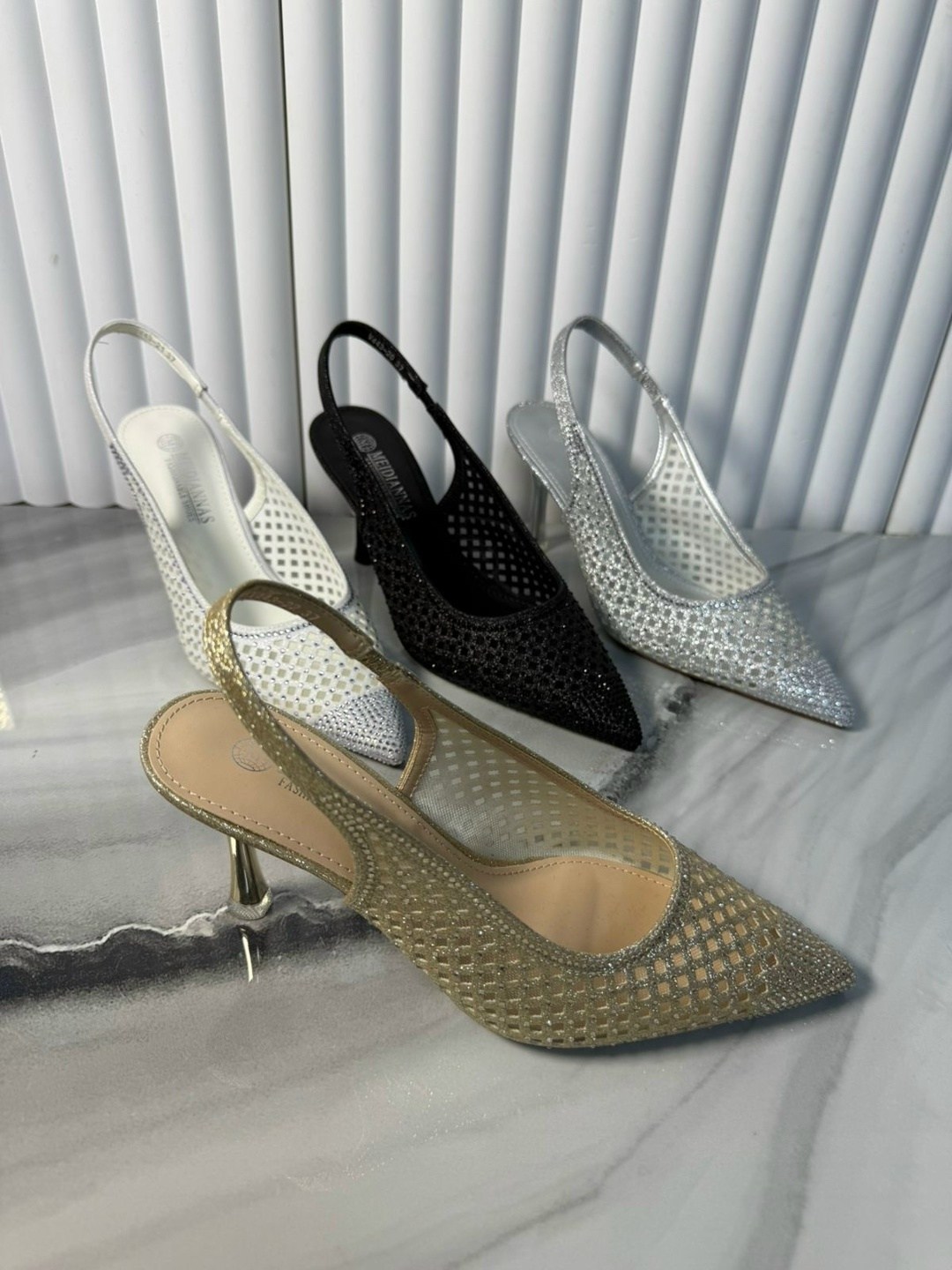 ,босоножки зара со стразами,туфли женские,женские босоножки,женская