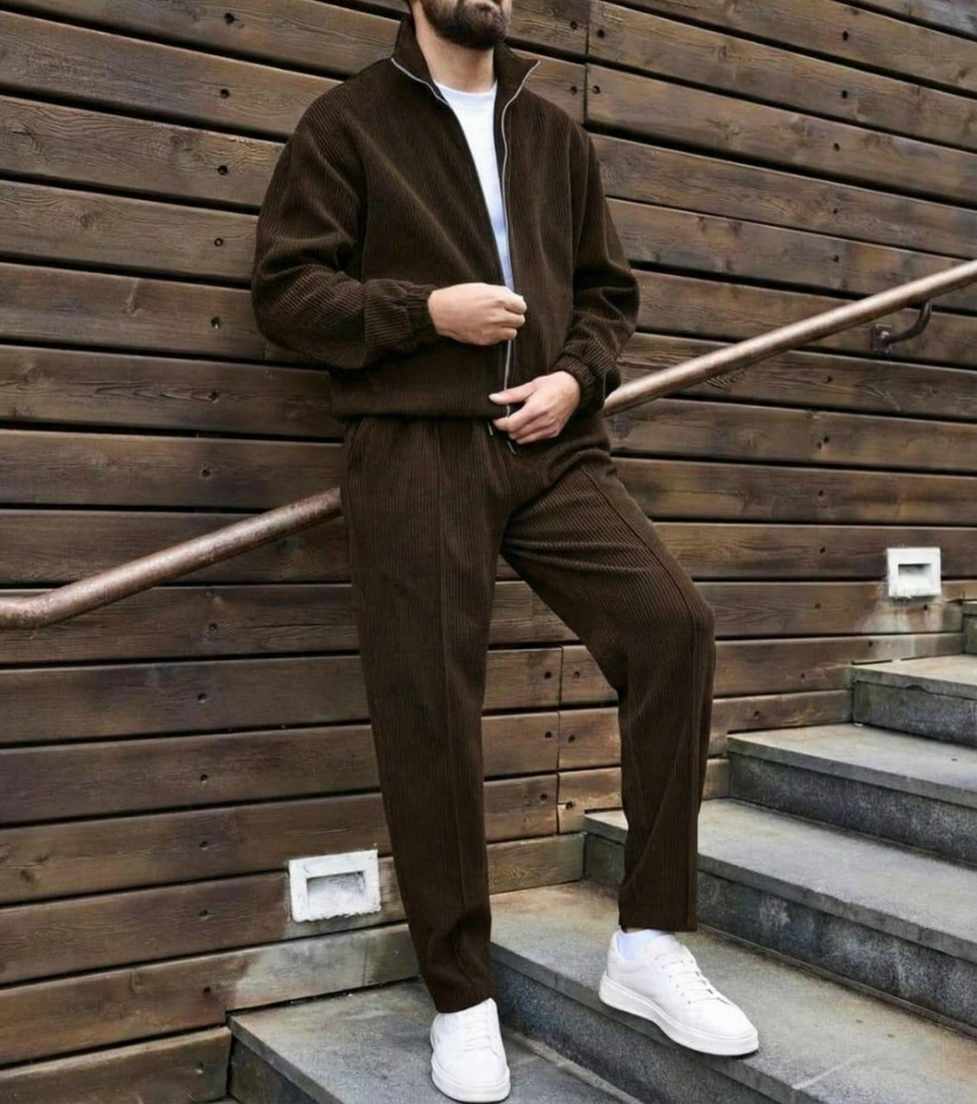 мужская мода,мужской спортивный костюм из вельвета,спортивный костюм мужской модный из микровельвета черного цвета,костюм спортивный мужской,вельветовый костюм мужской