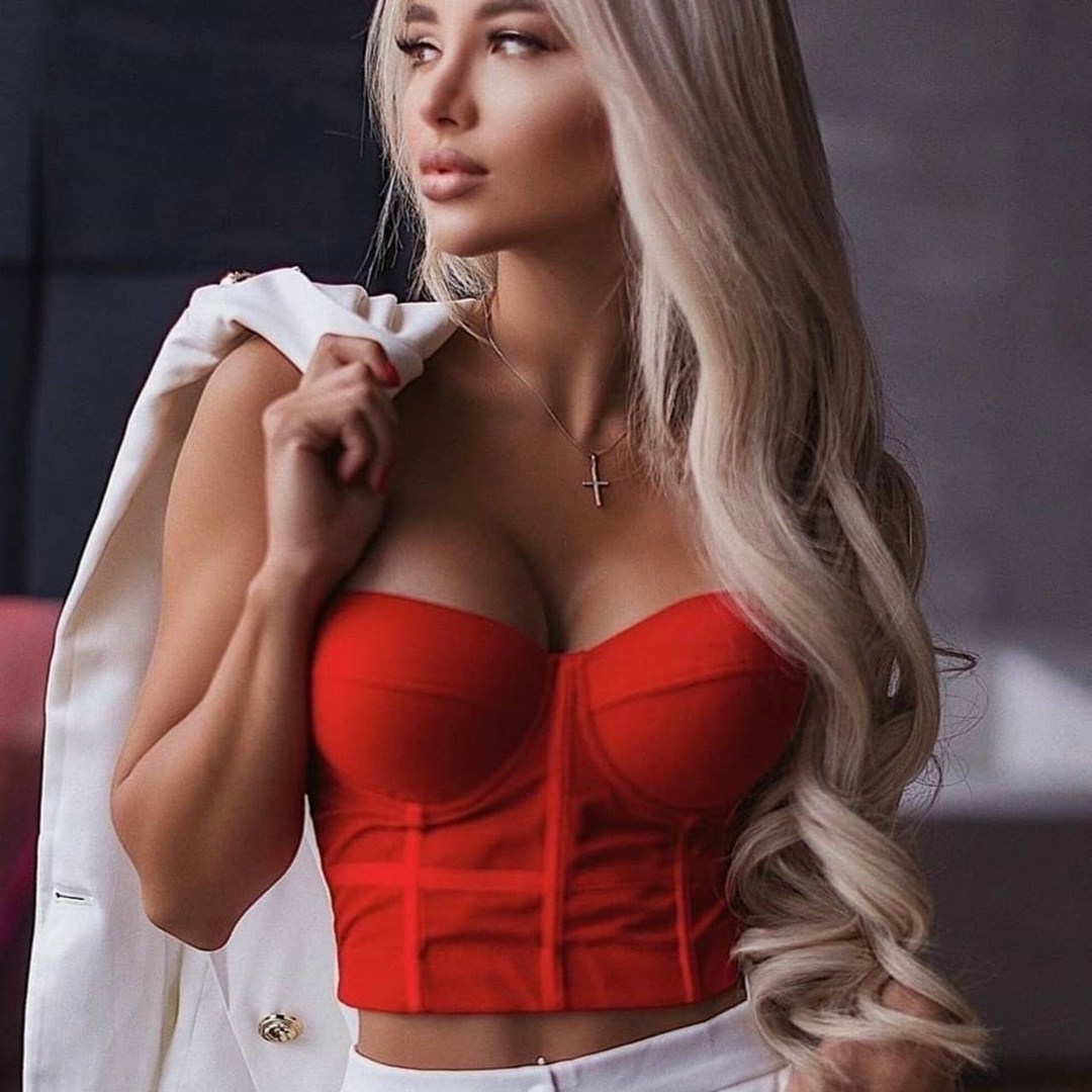 девушка элегантная,девушка стильная,женщина фотосессия,девушка,женский стиль