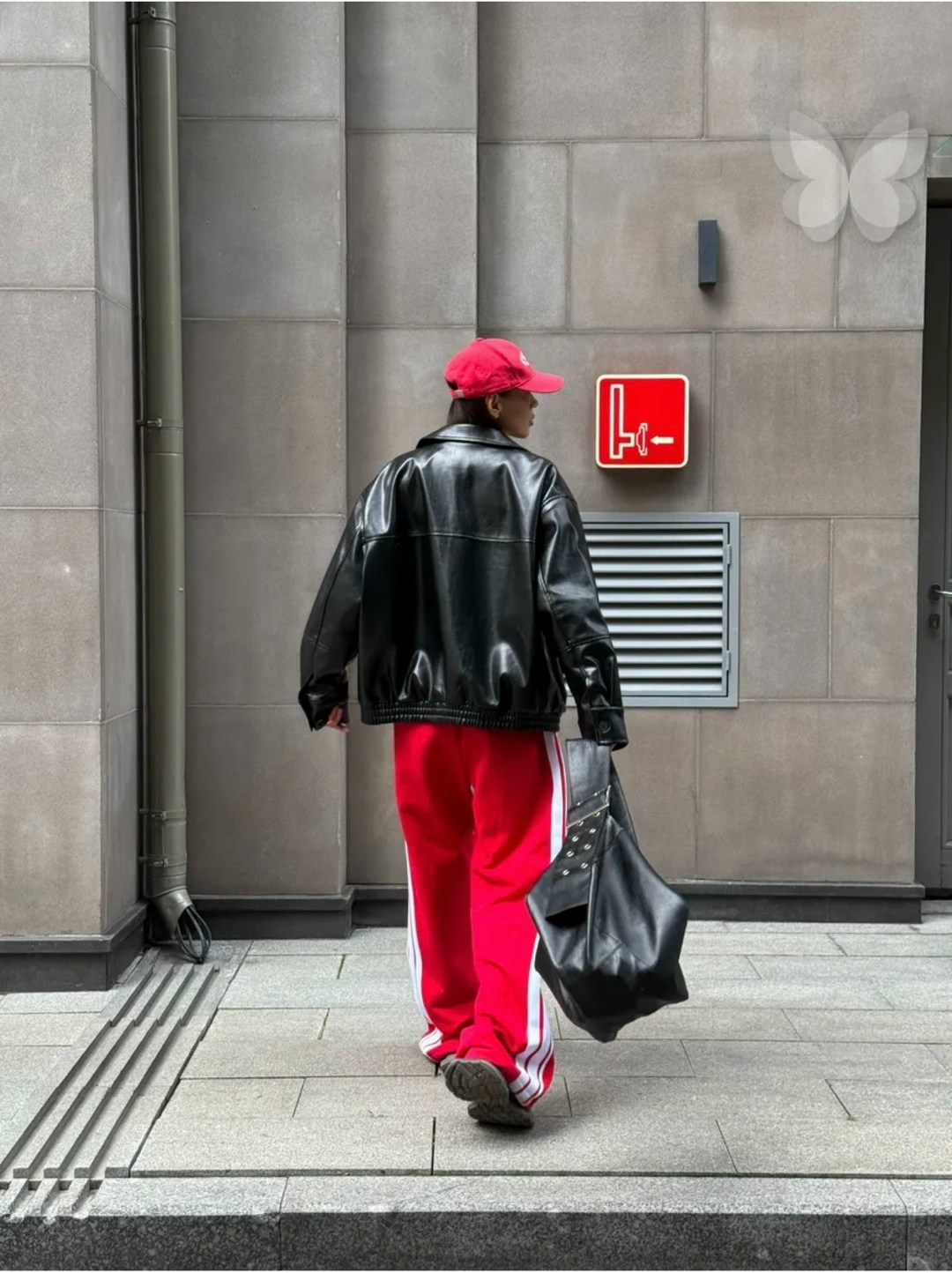 куртка бомбер,кожаная куртка,косуха куртка,куртка бомбер из экокожи,спортивные штаны