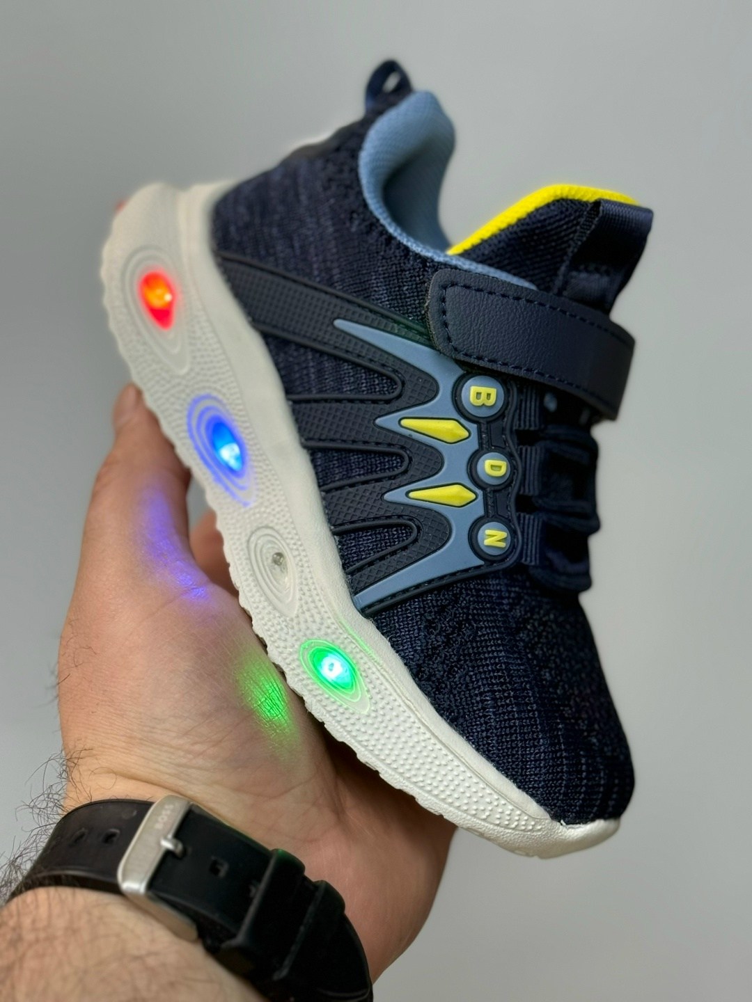 детские кроссовки,кроссовки,кроссовки мальчику,спортивная ,детская