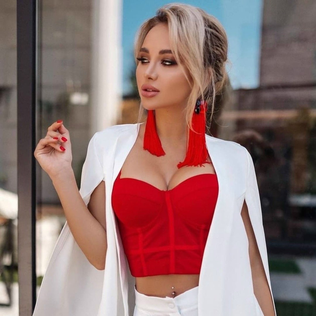 девушка элегантная,девушка стильная,женщина фотосессия,девушка,женский стиль