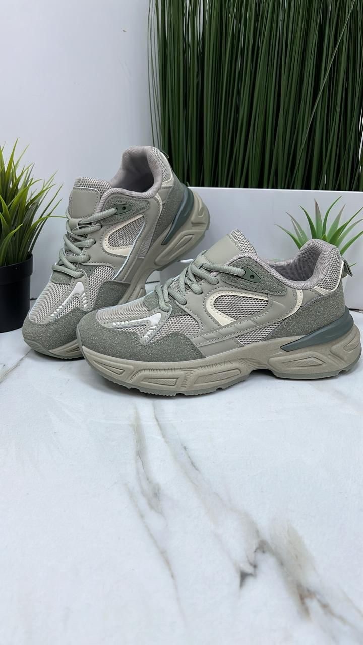 кроссовки женские,кроссовки,повседневные кроссовки,кроссовки облегченные,