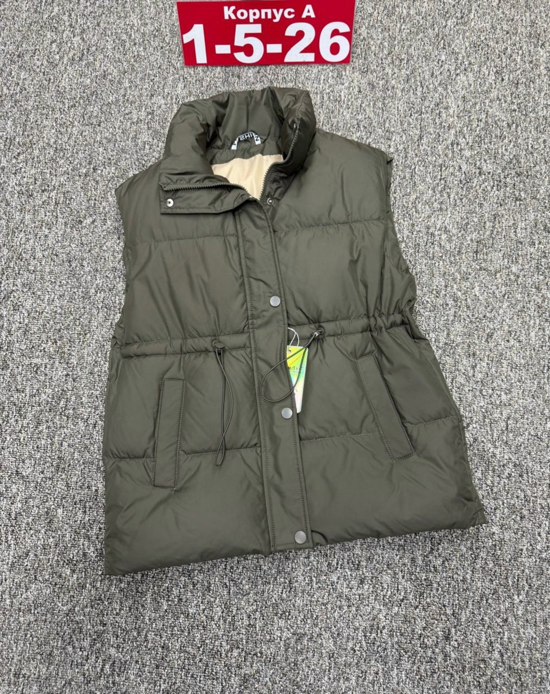 жилетка женская,жилет женский,жилет,теплый жилет,жилетка