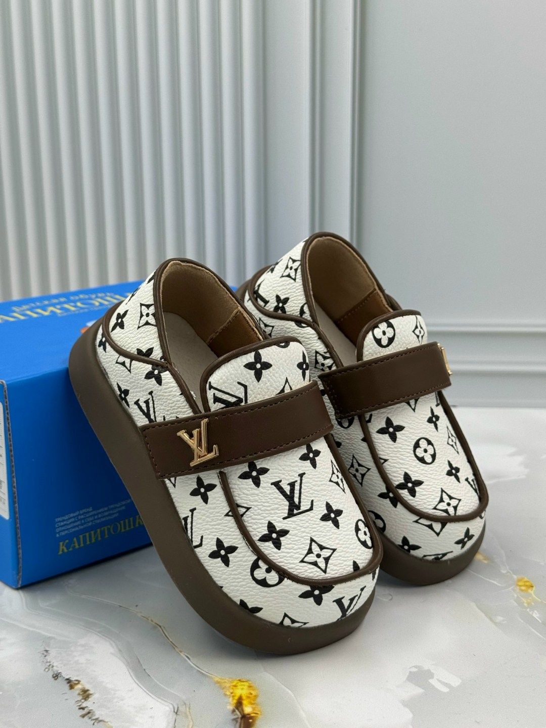 ,louis vuitton shoes, детская,детские лоферы,тапочки louis vuitton