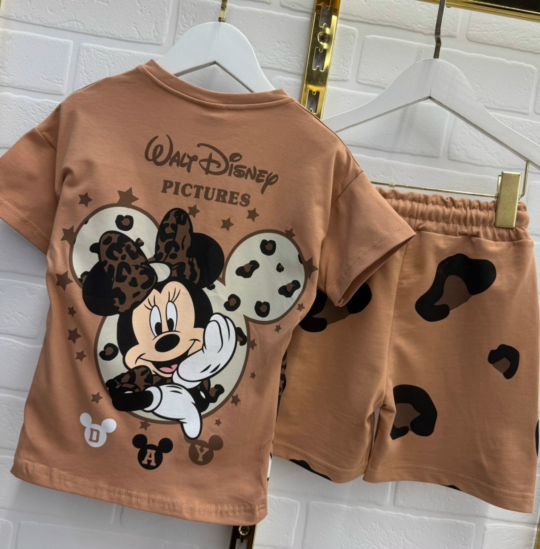 костюм на девочку,детские костюмы,костюм детский,,спортивные костюм