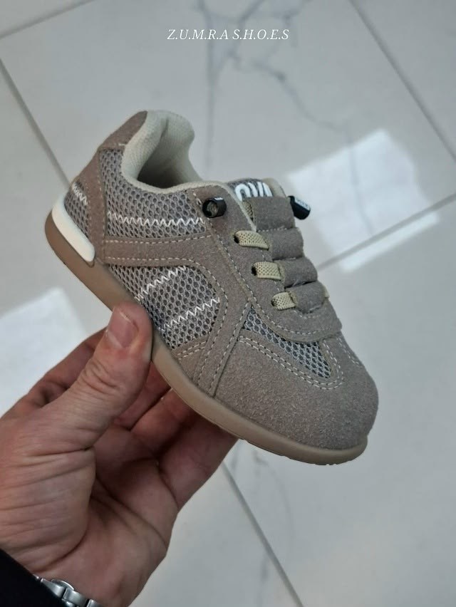 ,детские кроссовки,детские кроссовки адидас, спортивная,кроссовки мальчику