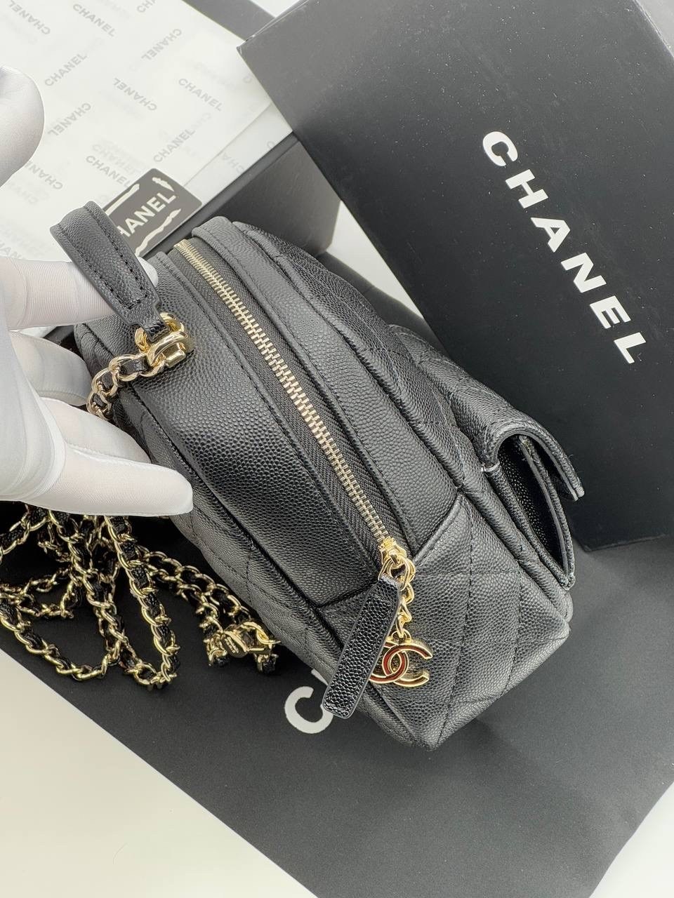 рюкзак chanel,шанель рюкзак,рюкзак chanel женский,сумка chanel,кожаный рюкзак chanel с логотипом