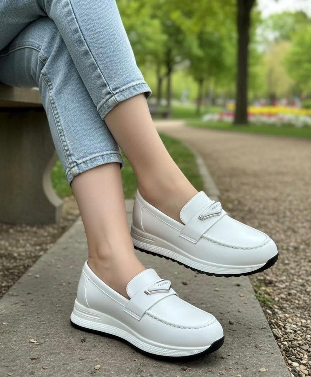 ,лоферы зенден женские,женская ,лакированные лоферы,обуви