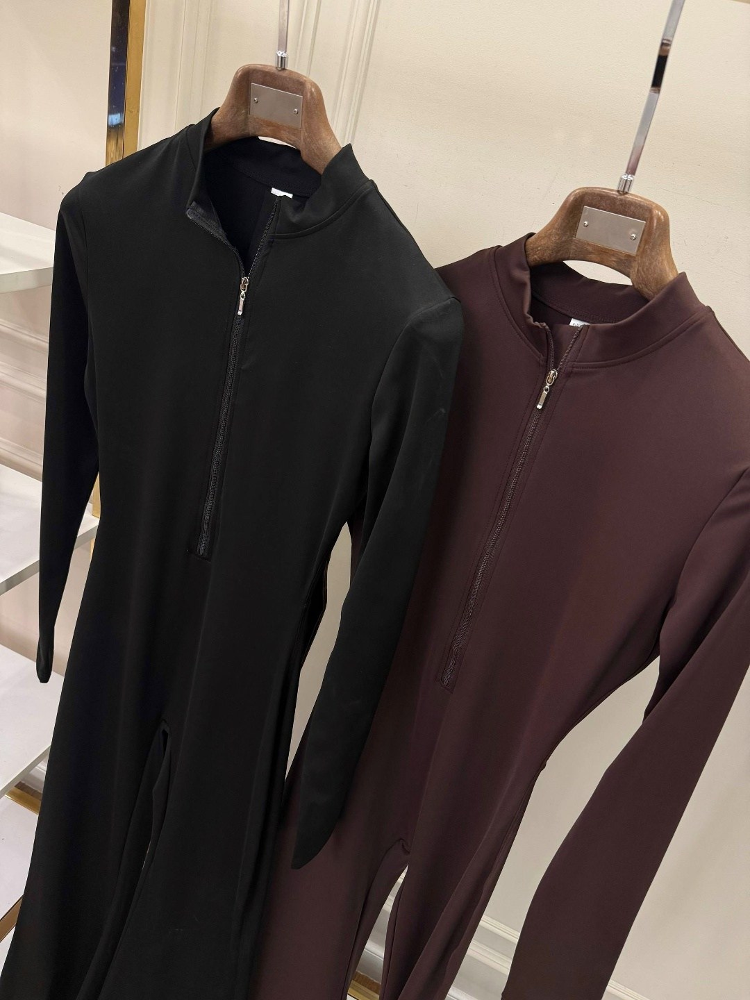 комбинезон женский,женский облегающий комбинезон-клеш,комбинезон chika bomb "black rib",комбинезон с брюками клеш,комбинезон женский клеш