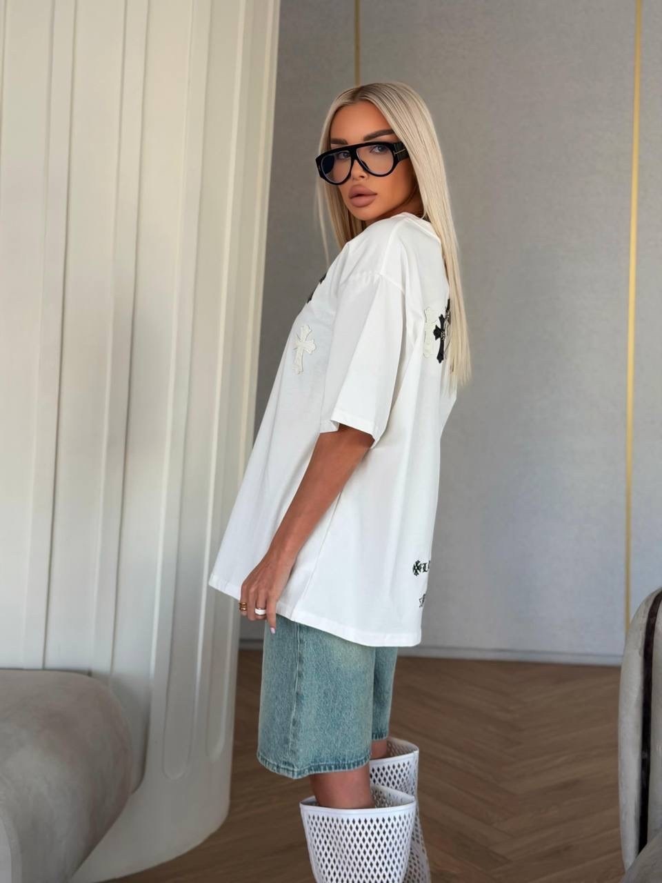 женская футболка оверсайз,футболка оверсайз,белая футболка оверсайз,футболки женская,футболка женская оверсайз удлиненная