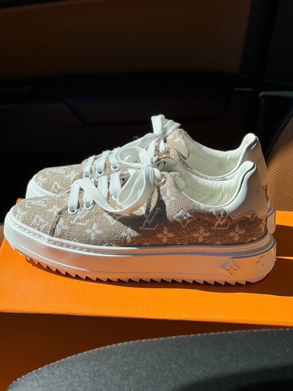 ,кеды луи витон женские,кроссовки louis vuitton,кроссовки женские louis vuitton,кеды louis vuitton frontrow