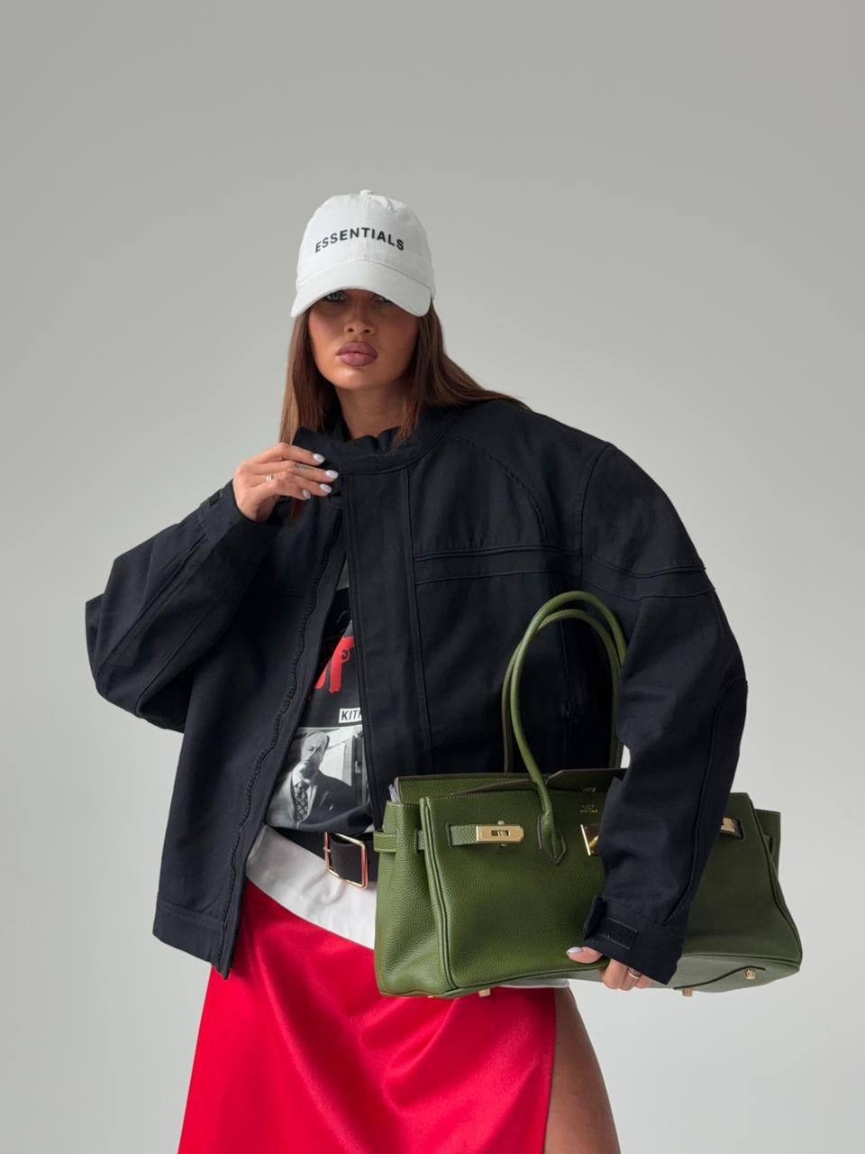 повседневная куртка,куртка,куртка модная,куртка бомбер,куртка свободного кроя