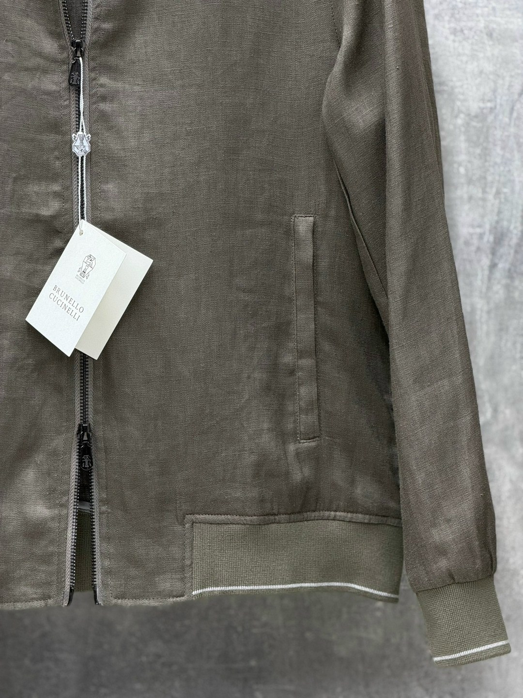 костюм brunello cucinelli,спортивный костюм loro piana,спортивный костюм brunello cucinelli,костюм loro piana,мужской костюм loro piana