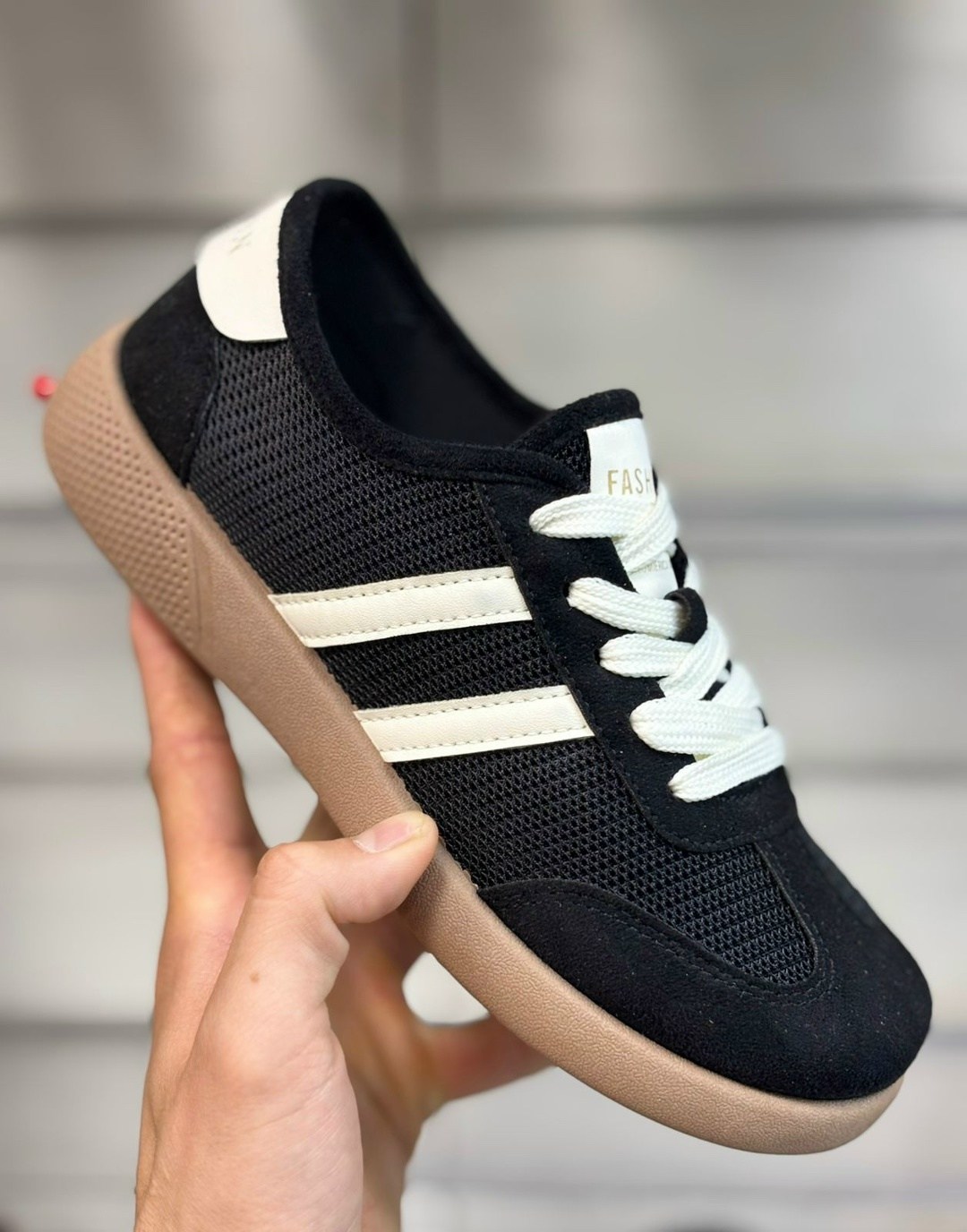 ,женские кроссовки,повседневные кроссовки,спортивная ,кроссовки adidas