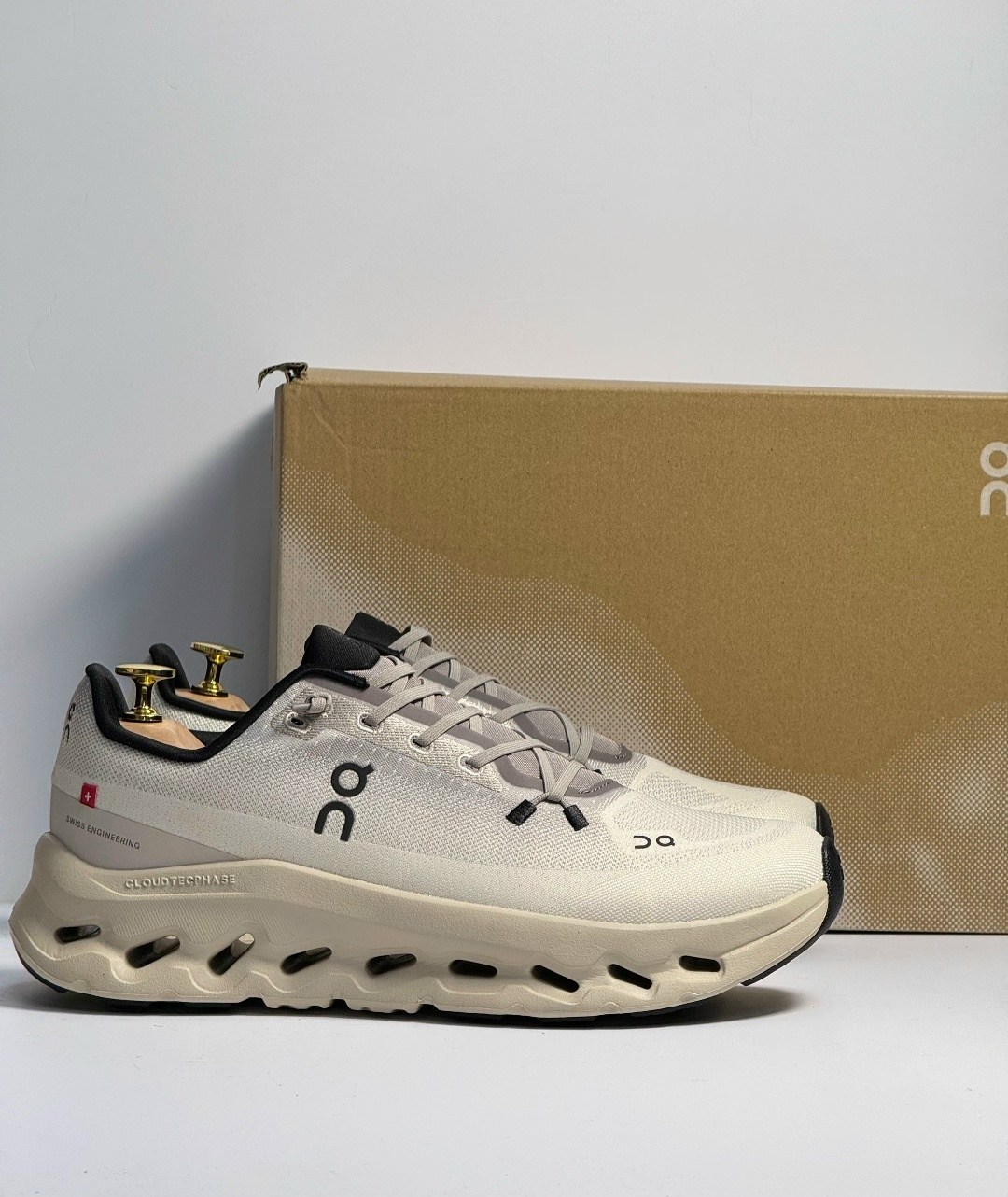 кроссовки,кроссовки on,женские кроссовки,оригинальные кроссовки,дышащие кроссовки