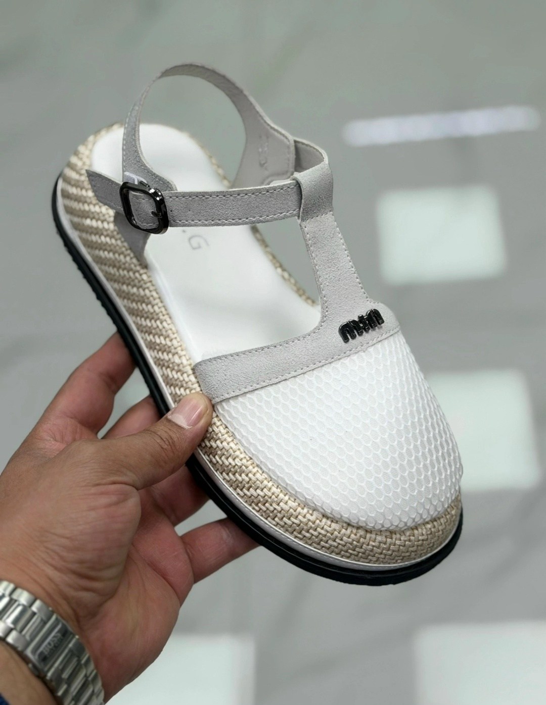 босоножки женские,,женские сандалии,босоножки для девочек,сандали