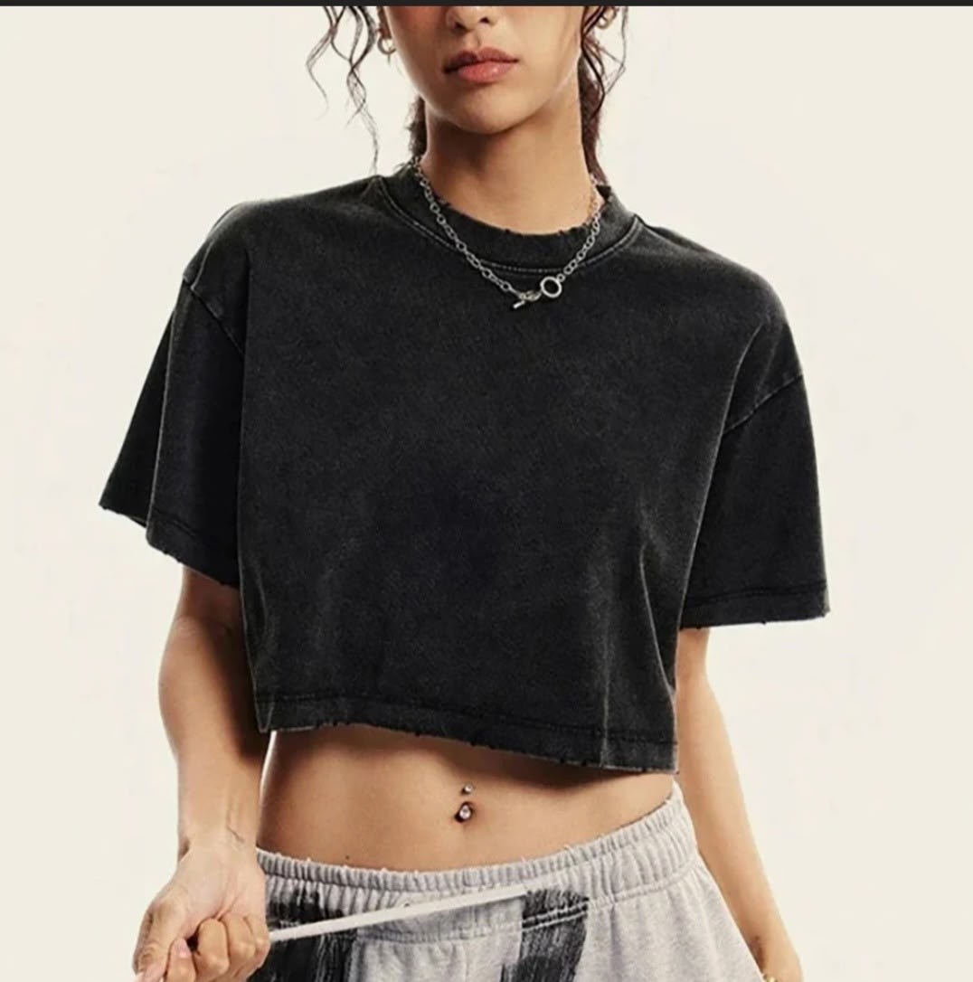 укороченная футболка,женская футболка,футболки для женщин,футболки женские оверсайз,футболки и топы женские