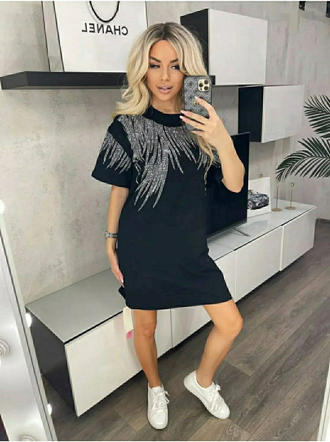 футболка женская оверсайз со стразами,футболка оверсайз со стразами fashion lux,футболки женская оверсайз,футболка оверсайз со стразам,туника праздничная