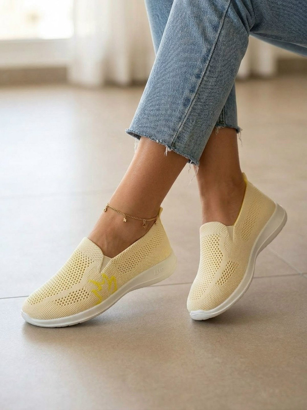 ,слипоны женские,слипоны летние,кроссовки женскиe,желтые кроссовки