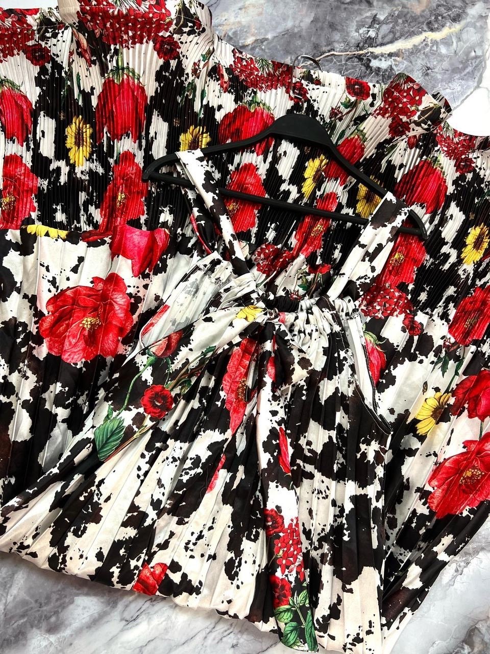 виктория лопырева,девушка,певица ханна,платье летнее,лопырева