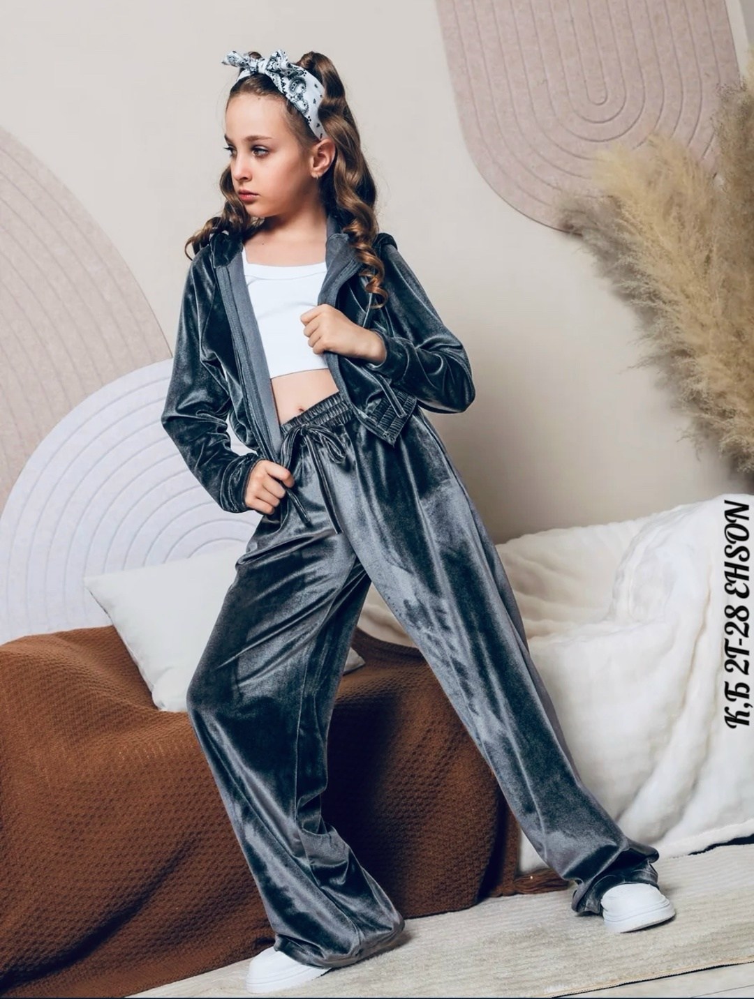 велюровый спортивный костюм для девочки,велюровый костюм для девочек,велюровый костюм,спортивный велюровый костюм,велюровый костюм для девочки спортивный капюшон