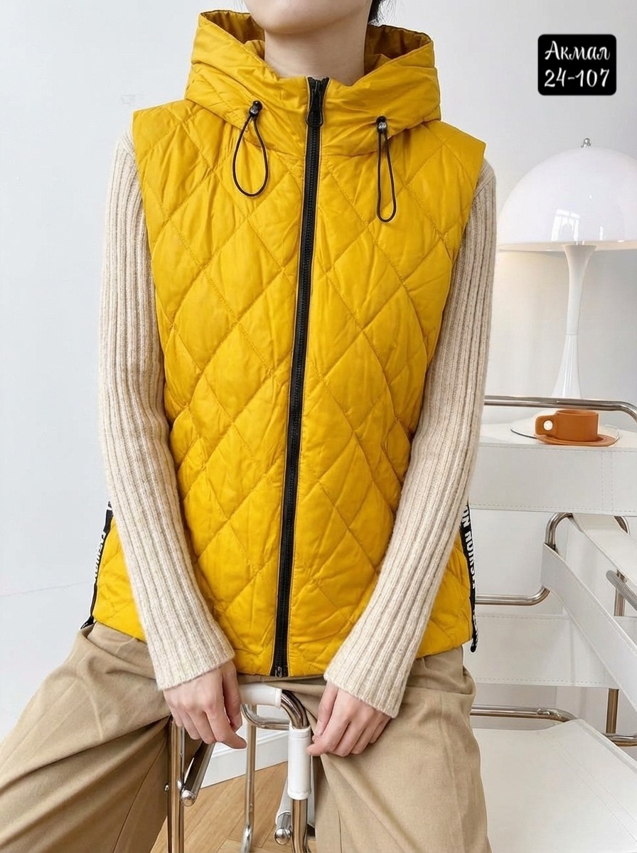 жилетка женская,жилет женский,жилетка,жилет безрукавка,жилетка с капюшоном