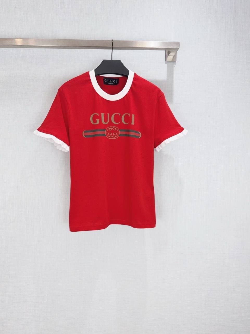 футболка женская gucci,футболка от гуччи красная,gucci t-shirt,красная футболка гуччи,футболка gucci