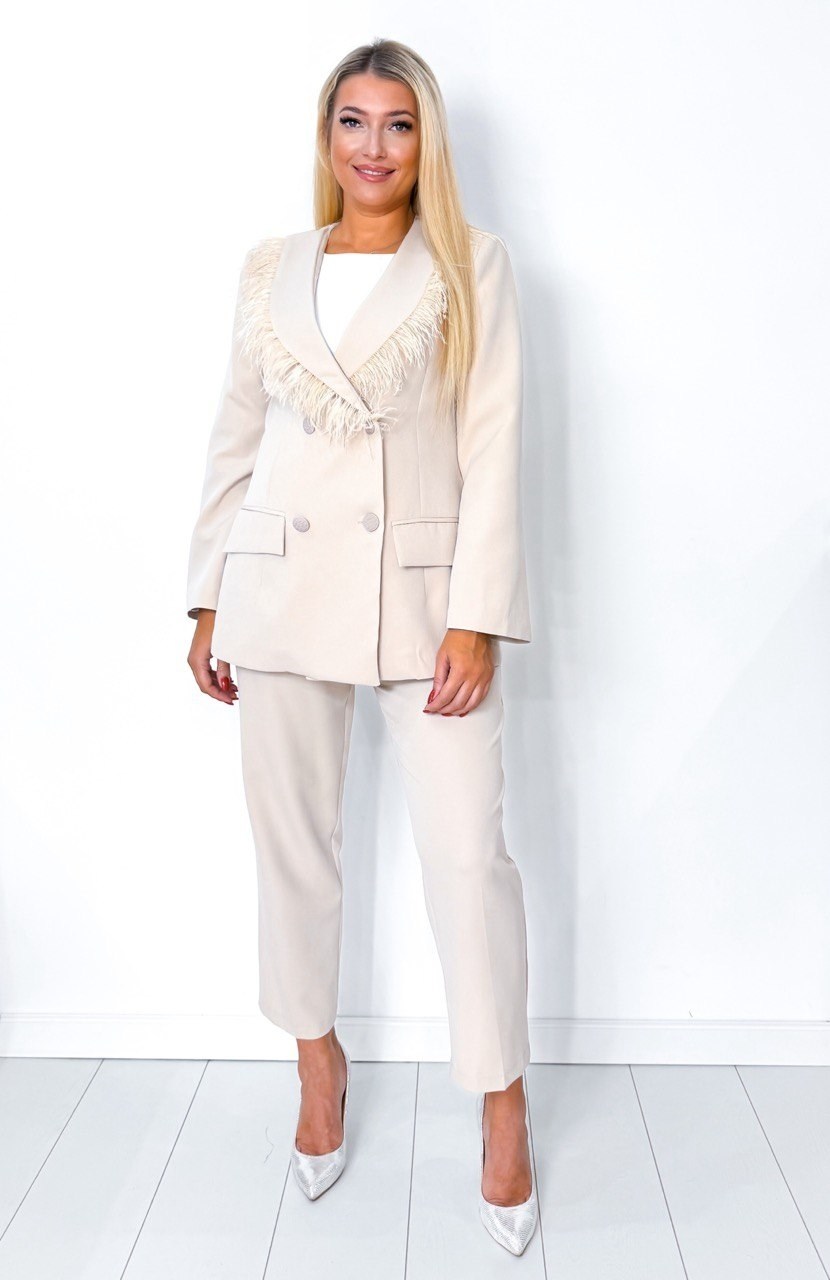 женский брючный костюм двойка,костюм женский,брючный костюм бежевый,костюм брючный тройка,бежевый костюм
