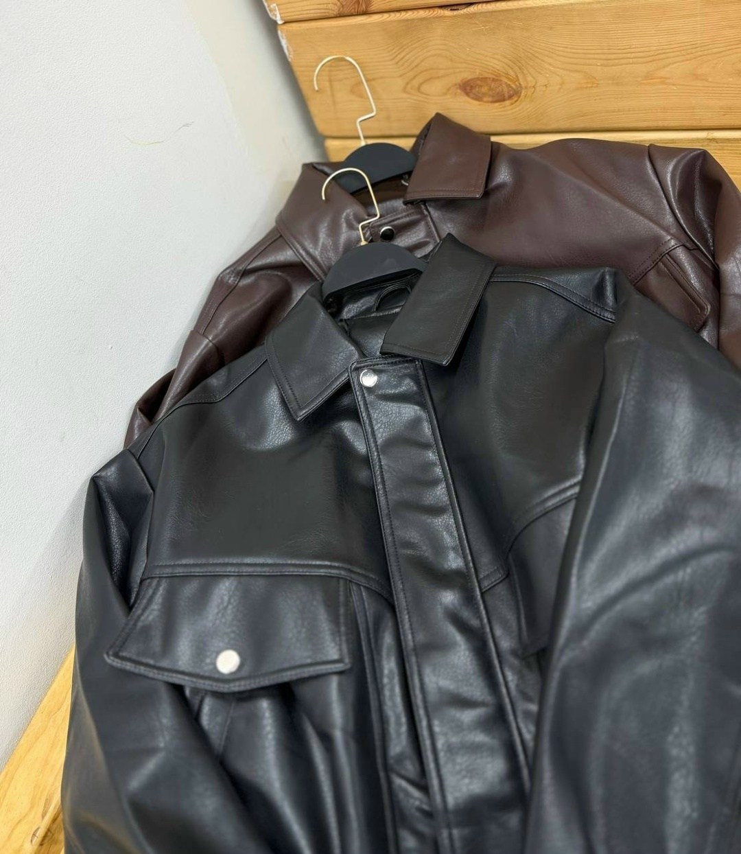 куртка бомбер женская,кожаная куртка,женская кожаная куртка,женская куртка,куртка косуха женская