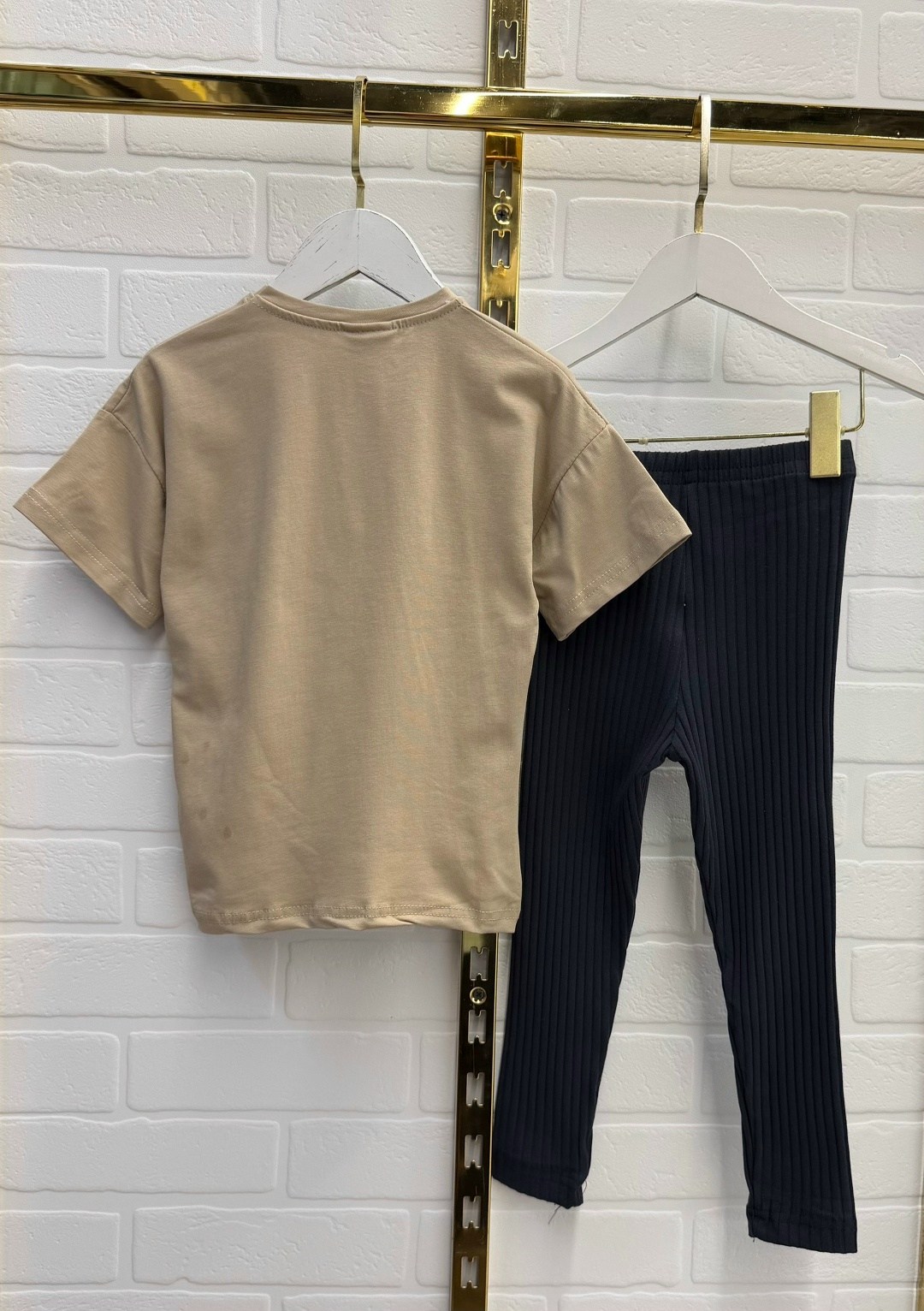 костюм на девочку,детские костюмы,футболки для девочек,одежда для девочек,костюм комплекты