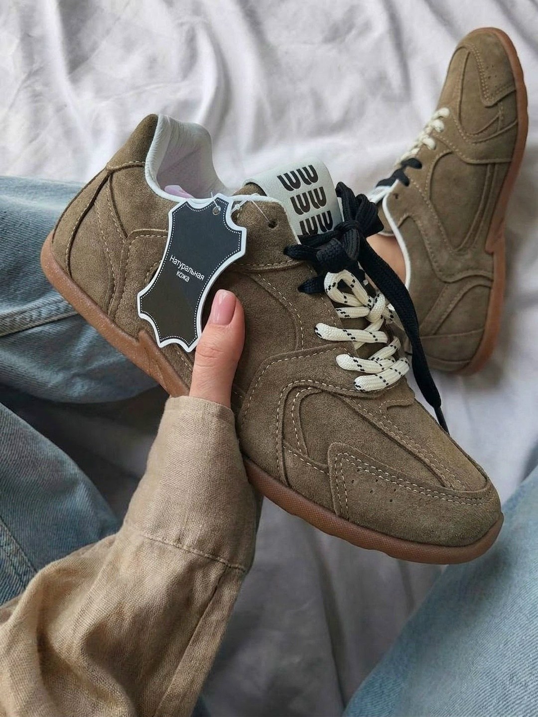 ,замшевые кроссовки,обуви,женские кроссовки,повседневные кроссовки