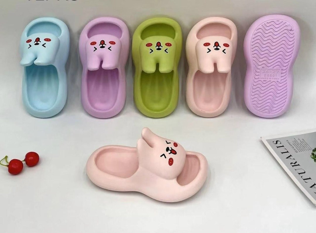 милые тапочки,тапочки модные,летние тапочки,шлепанцы женские,домашние тапочки