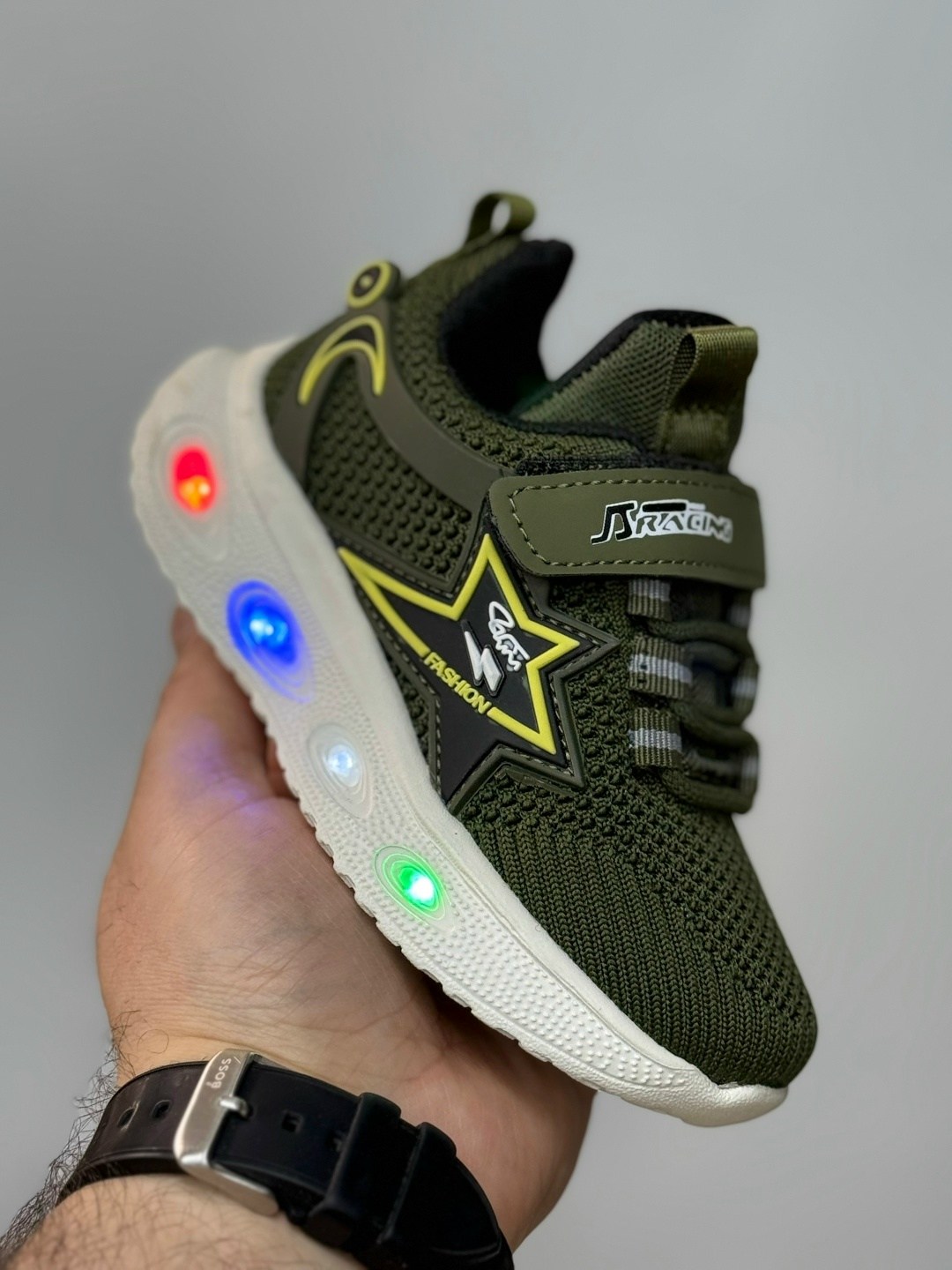 детские кроссовки,кроссовки,кроссовки мальчику,спортивная ,детская