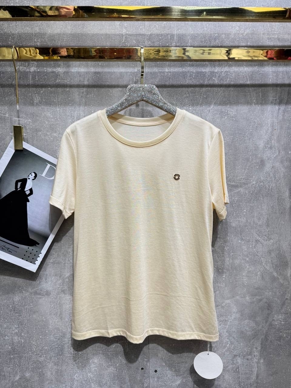 модные женские рубашки 2025,модель мода,женская мода,мода модная,модная женская рубашка