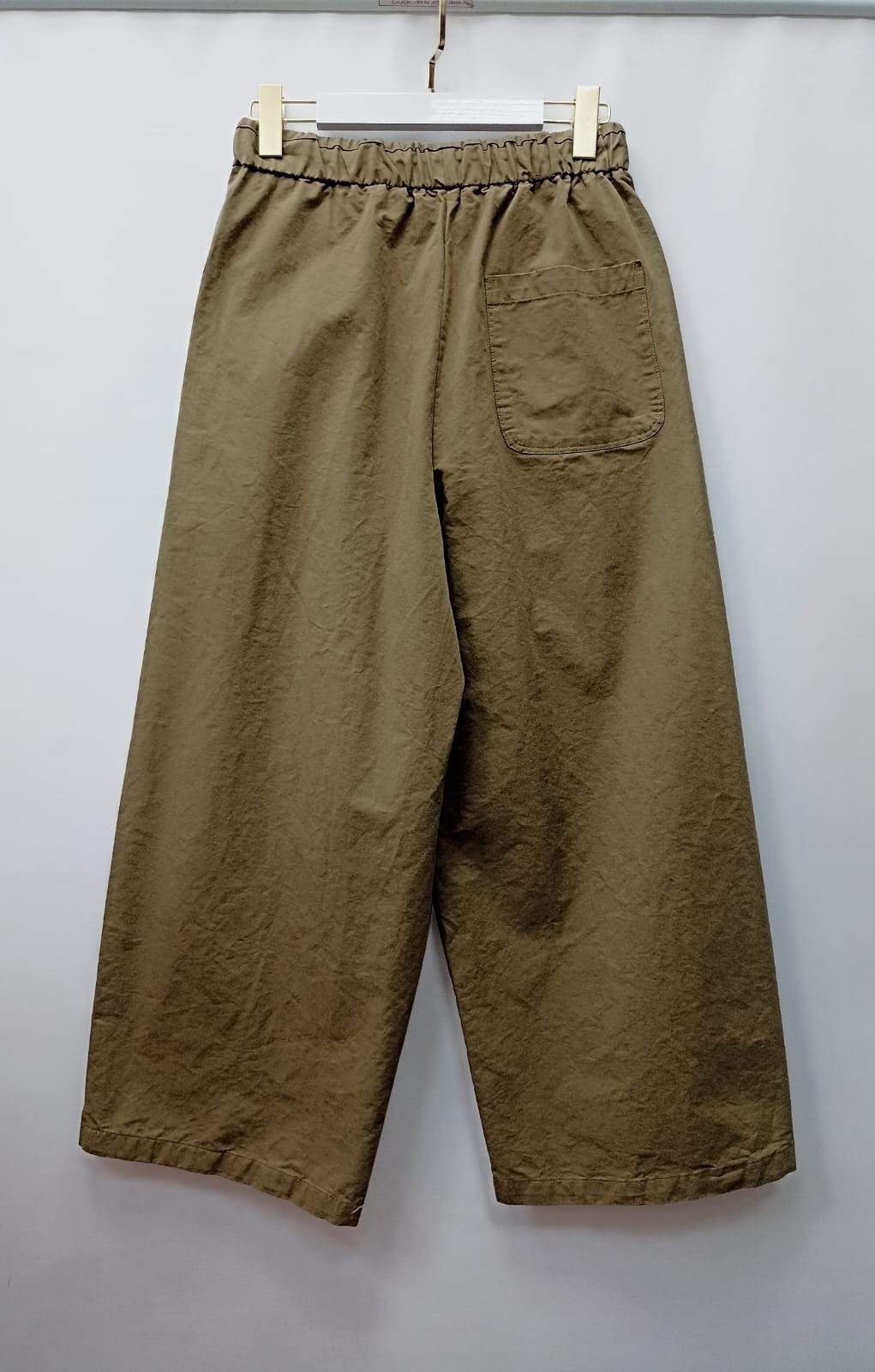 брюки uniform bridge balloon crop chino pants бежевый,широкие брюки,повседневные брюки карго,широкие брюки карго,брюки uniform bridge balloon crop chino pants бежевый l