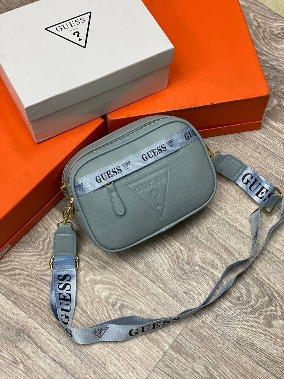 guess сумка,женская сумка guess,guess сумка на плечо,сумка женская через плечо guess,сумка guess женская оригинальная