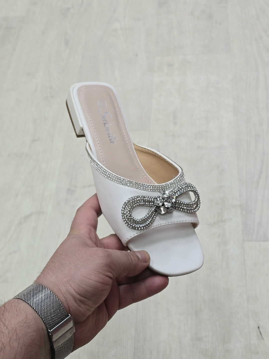 ,шлепанцы женские,женские обуви,шлепки женские,обуви