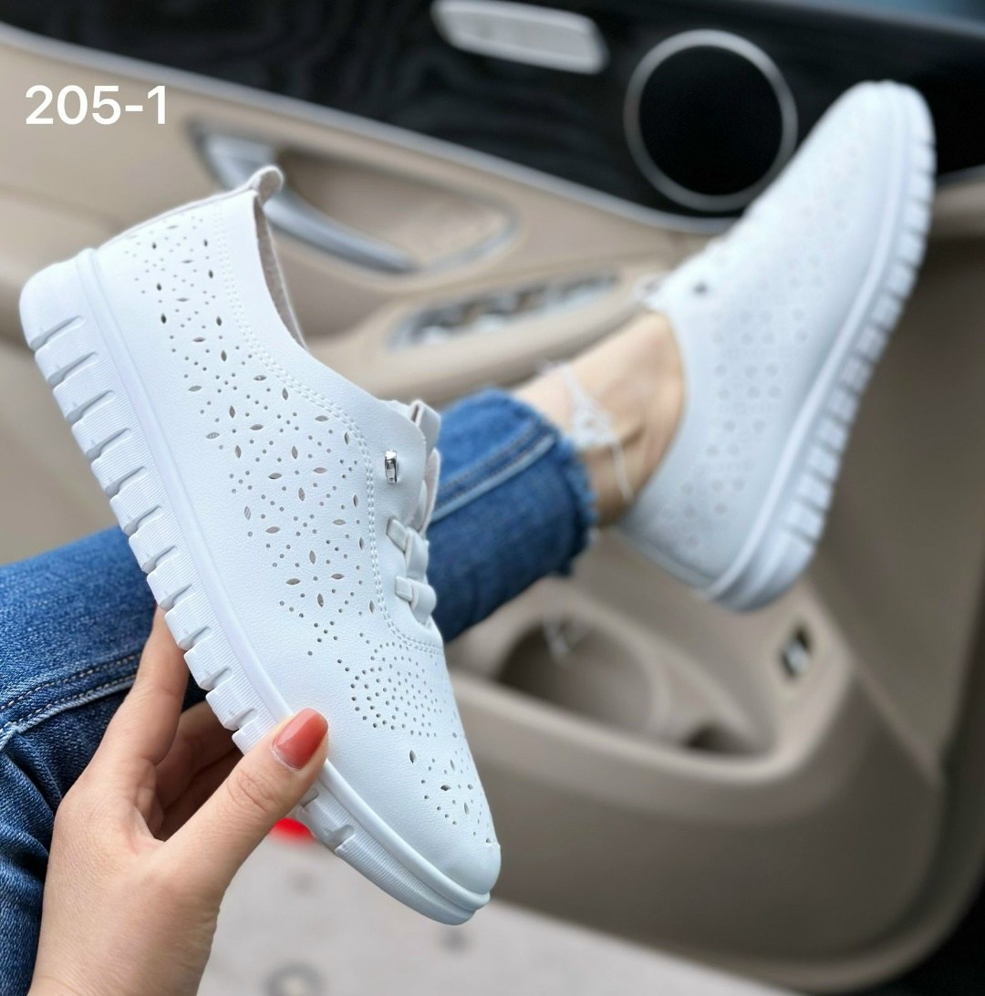 ,женские кеды,женские модные кроссовки,женские кроссовки,кроссовки женские с перфорацией